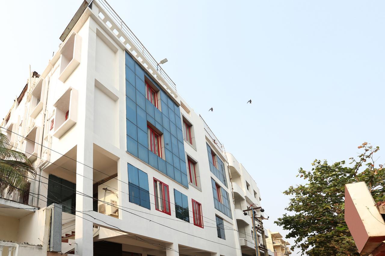 Oyo 3345 Shubham Beach Hotel Puri Kültér fotó